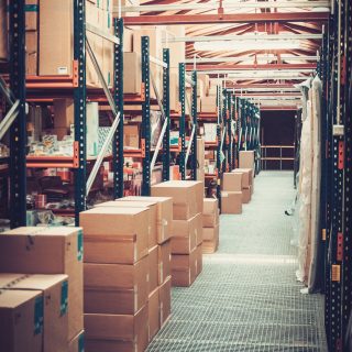 Crates boxes warehouse Distributeur ingrédients Unipex stockage entrepot